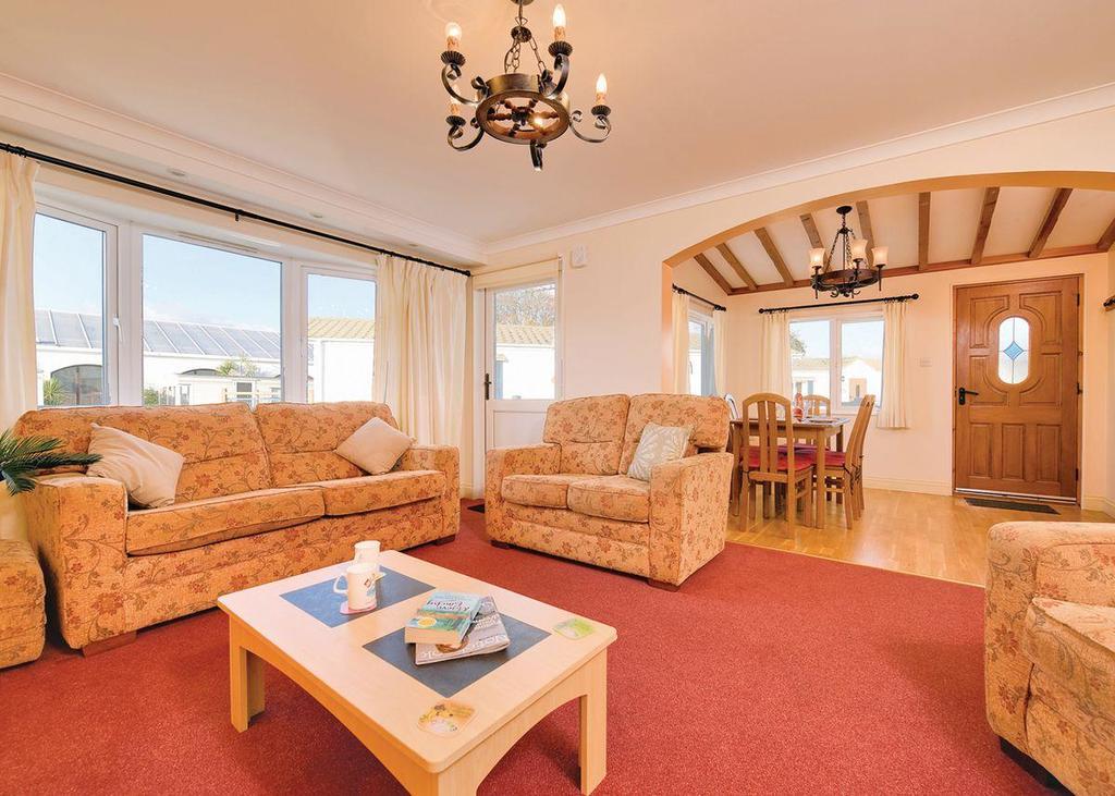 Welcome Family Hotel Долиш Екстериор снимка