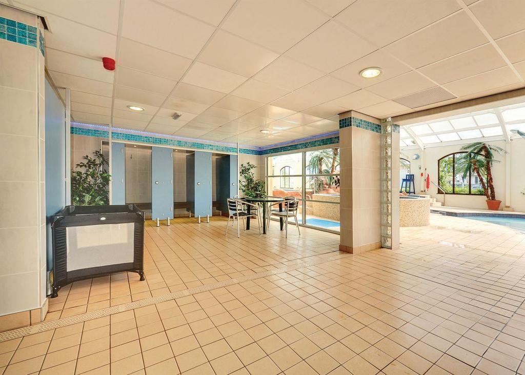 Welcome Family Hotel Долиш Екстериор снимка
