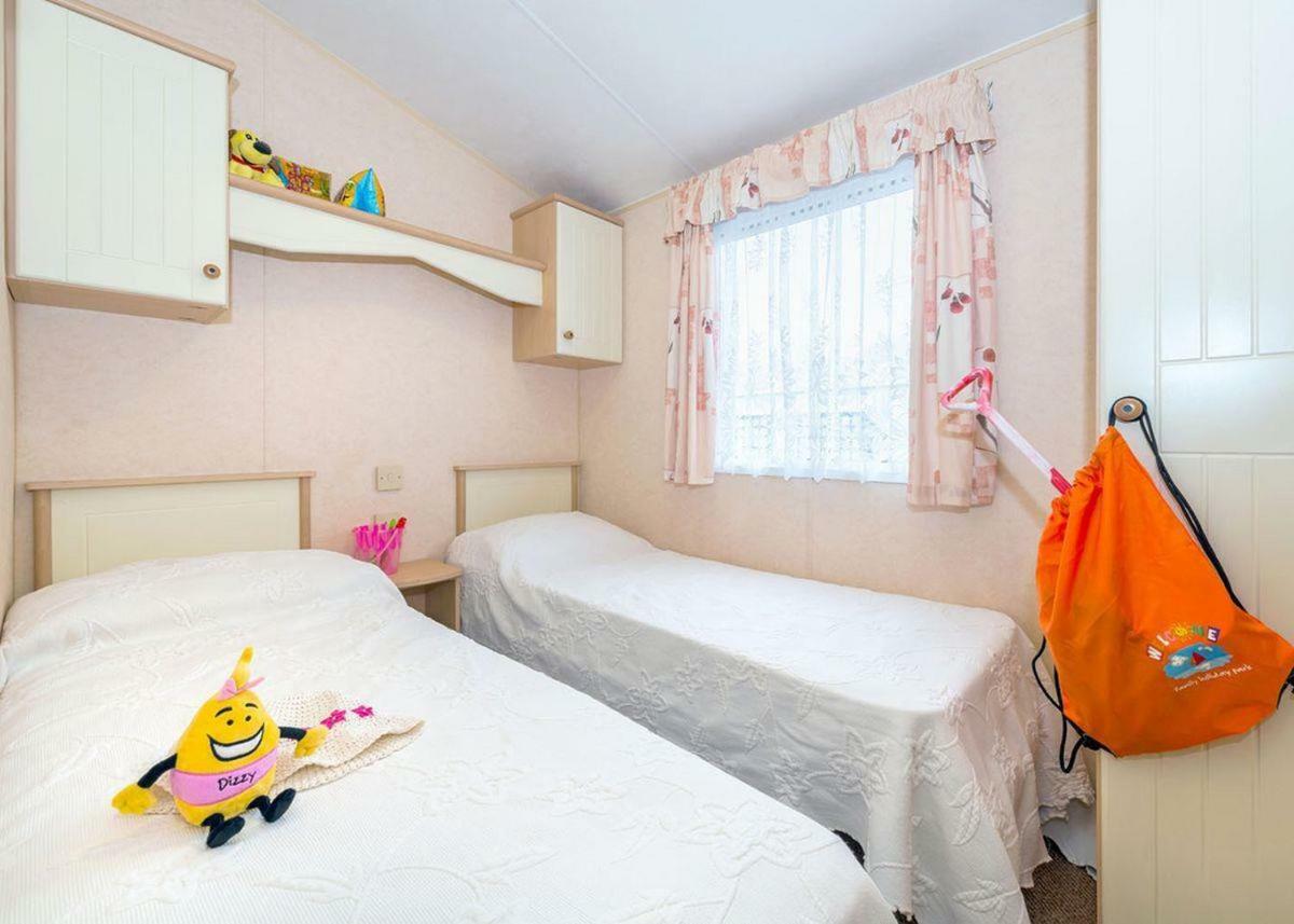 Welcome Family Hotel Долиш Екстериор снимка